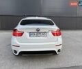 Белый БМВ Х6, объемом двигателя 3 л и пробегом 245 тыс. км за 15650 $, фото 19 на Automoto.ua