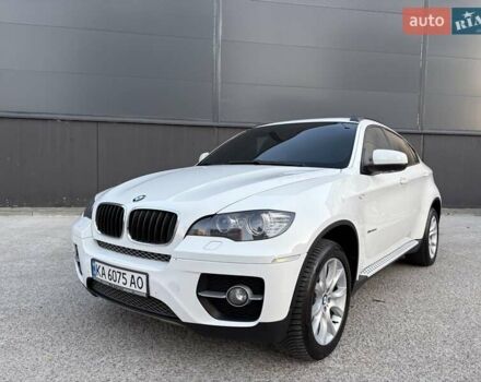 Белый БМВ Х6, объемом двигателя 3 л и пробегом 245 тыс. км за 15650 $, фото 55 на Automoto.ua