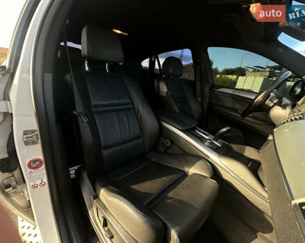 Белый БМВ Х6, объемом двигателя 3 л и пробегом 320 тыс. км за 18850 $, фото 29 на Automoto.ua