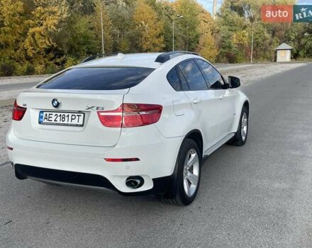 Белый БМВ Х6, объемом двигателя 3 л и пробегом 86 тыс. км за 19999 $, фото 54 на Automoto.ua