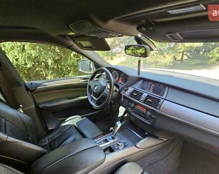 Белый БМВ Х6, объемом двигателя 3 л и пробегом 242 тыс. км за 20900 $, фото 15 на Automoto.ua