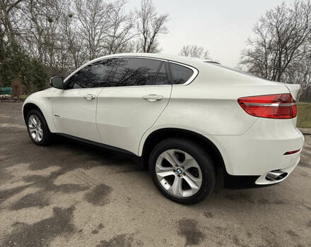 Белый БМВ Х6, объемом двигателя 2.99 л и пробегом 150 тыс. км за 17000 $, фото 3 на Automoto.ua