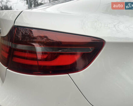 Белый БМВ Х6, объемом двигателя 2.99 л и пробегом 258 тыс. км за 27000 $, фото 12 на Automoto.ua