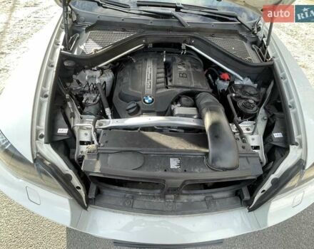 Белый БМВ Х6, объемом двигателя 3 л и пробегом 86 тыс. км за 19999 $, фото 86 на Automoto.ua