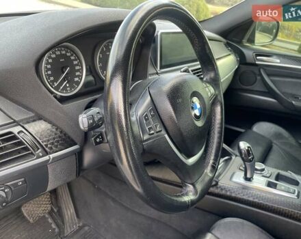 Белый БМВ Х6, объемом двигателя 3 л и пробегом 86 тыс. км за 19999 $, фото 66 на Automoto.ua