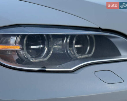 Белый БМВ Х6, объемом двигателя 3 л и пробегом 200 тыс. км за 22800 $, фото 5 на Automoto.ua