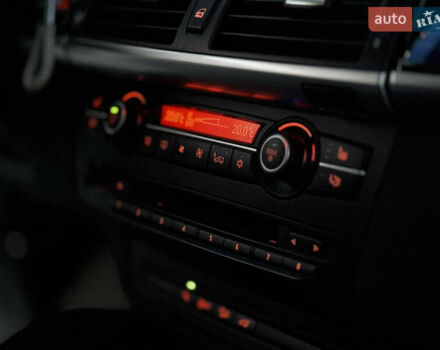 Белый БМВ Х6, объемом двигателя 3 л и пробегом 200 тыс. км за 22800 $, фото 64 на Automoto.ua