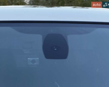 Белый БМВ Х6, объемом двигателя 3 л и пробегом 200 тыс. км за 22800 $, фото 12 на Automoto.ua