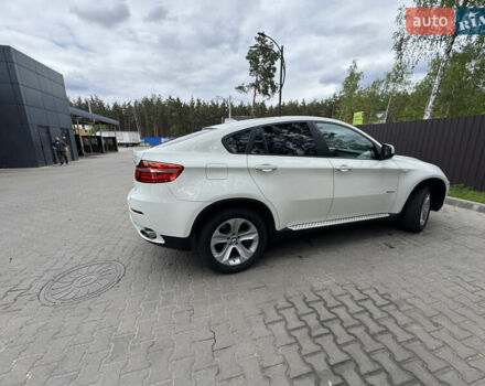 БМВ Х6 2012 в Киеве на Automoto.ua Белый БМВ Х6, объемом двигателя 2.98 л и пробегом 155 тыс. км за 17000 $, фото 13 на Automoto.ua