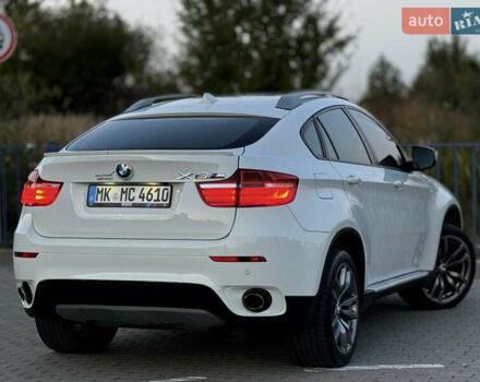 Белый БМВ Х6, объемом двигателя 3 л и пробегом 200 тыс. км за 22800 $, фото 32 на Automoto.ua