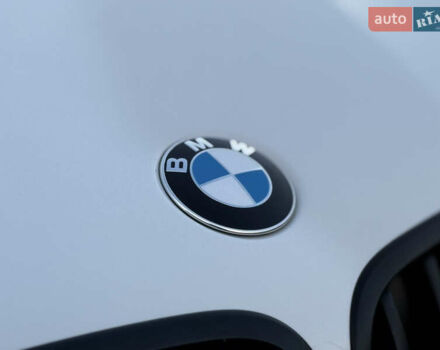 Белый БМВ Х6, объемом двигателя 3 л и пробегом 200 тыс. км за 22800 $, фото 4 на Automoto.ua