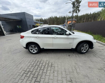 БМВ Х6 2012 в Киеве на Automoto.ua Белый БМВ Х6, объемом двигателя 2.98 л и пробегом 155 тыс. км за 17000 $, фото 14 на Automoto.ua