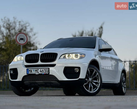 Белый БМВ Х6, объемом двигателя 3 л и пробегом 200 тыс. км за 22800 $, фото 22 на Automoto.ua