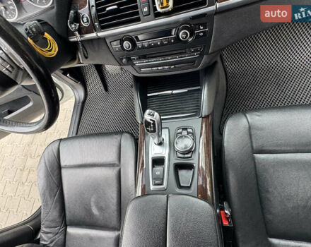БМВ Х6 2012 в Киеве на Automoto.ua Белый БМВ Х6, объемом двигателя 2.98 л и пробегом 155 тыс. км за 17000 $, фото 39 на Automoto.ua