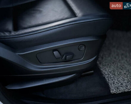 Белый БМВ Х6, объемом двигателя 3 л и пробегом 200 тыс. км за 22800 $, фото 58 на Automoto.ua