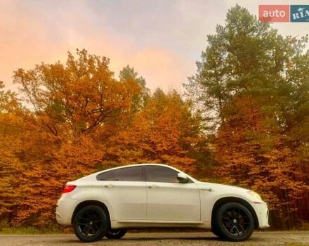 Белый БМВ Х6, объемом двигателя 4.39 л и пробегом 200 тыс. км за 16000 $, фото 1 на Automoto.ua