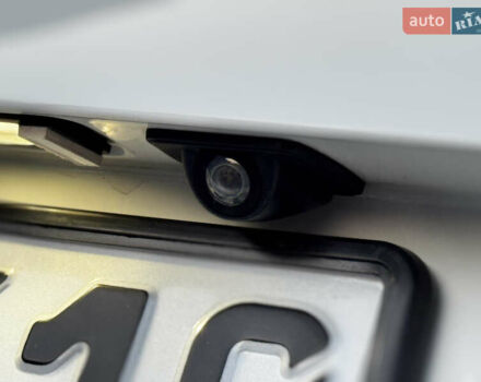 Белый БМВ Х6, объемом двигателя 3 л и пробегом 200 тыс. км за 22800 $, фото 20 на Automoto.ua