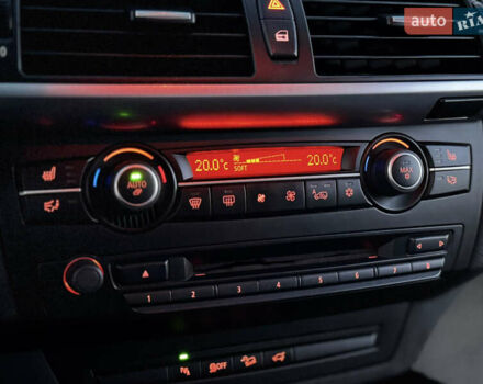 Белый БМВ Х6, объемом двигателя 3 л и пробегом 200 тыс. км за 22800 $, фото 54 на Automoto.ua