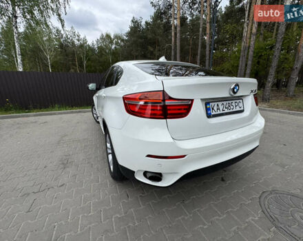 БМВ Х6 2012 в Киеве на Automoto.ua Белый БМВ Х6, объемом двигателя 2.98 л и пробегом 155 тыс. км за 17000 $, фото 8 на Automoto.ua