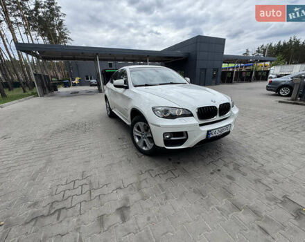 БМВ Х6 2012 в Киеве на Automoto.ua Белый БМВ Х6, объемом двигателя 2.98 л и пробегом 155 тыс. км за 17000 $, фото 20 на Automoto.ua