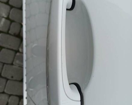 Білий БМВ Х6, об'ємом двигуна 3 л та пробігом 283 тис. км за 25500 $, фото 19 на Automoto.ua