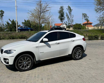 Білий БМВ Х6, об'ємом двигуна 2.99 л та пробігом 242 тис. км за 21800 $, фото 1 на Automoto.ua