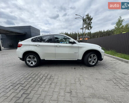 БМВ Х6 2012 в Киеве на Automoto.ua Белый БМВ Х6, объемом двигателя 2.98 л и пробегом 155 тыс. км за 17000 $, фото 17 на Automoto.ua