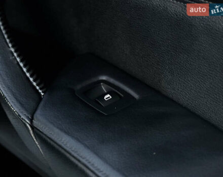 Белый БМВ Х6, объемом двигателя 3 л и пробегом 200 тыс. км за 22800 $, фото 56 на Automoto.ua