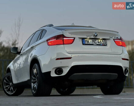 Белый БМВ Х6, объемом двигателя 3 л и пробегом 200 тыс. км за 22800 $, фото 33 на Automoto.ua