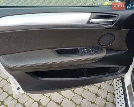 Білий БМВ Х6, об'ємом двигуна 3 л та пробігом 283 тис. км за 25500 $, фото 9 на Automoto.ua