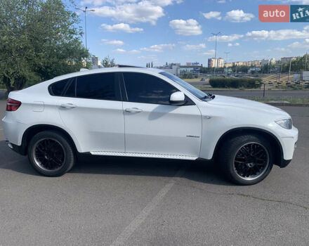 Белый БМВ Х6, объемом двигателя 3 л и пробегом 215 тыс. км за 21500 $, фото 3 на Automoto.ua