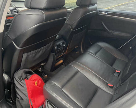 Белый БМВ Х6, объемом двигателя 3 л и пробегом 170 тыс. км за 26500 $, фото 11 на Automoto.ua