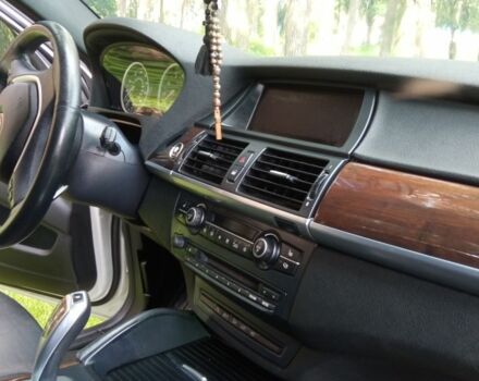 Білий БМВ Х6, об'ємом двигуна 3 л та пробігом 169 тис. км за 16999 $, фото 22 на Automoto.ua