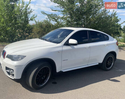 Белый БМВ Х6, объемом двигателя 3 л и пробегом 215 тыс. км за 21500 $, фото 10 на Automoto.ua