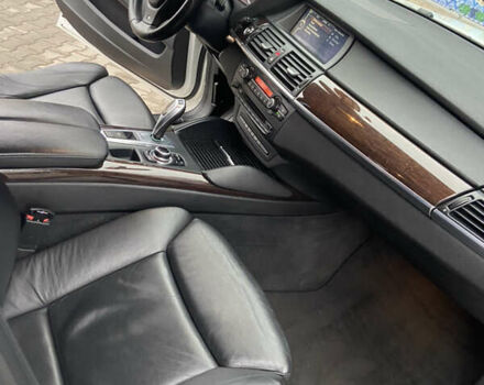 Белый БМВ Х6, объемом двигателя 3 л и пробегом 170 тыс. км за 26500 $, фото 5 на Automoto.ua