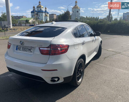 Белый БМВ Х6, объемом двигателя 3 л и пробегом 215 тыс. км за 21500 $, фото 5 на Automoto.ua