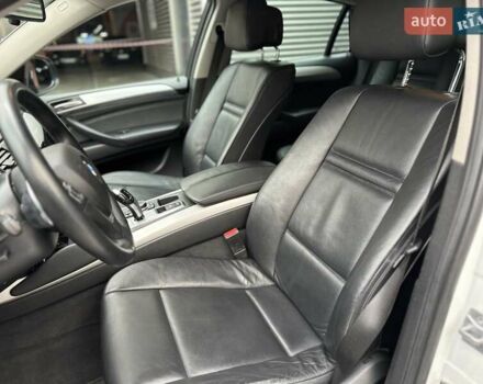 Білий БМВ Х6, об'ємом двигуна 3 л та пробігом 81 тис. км за 21500 $, фото 17 на Automoto.ua