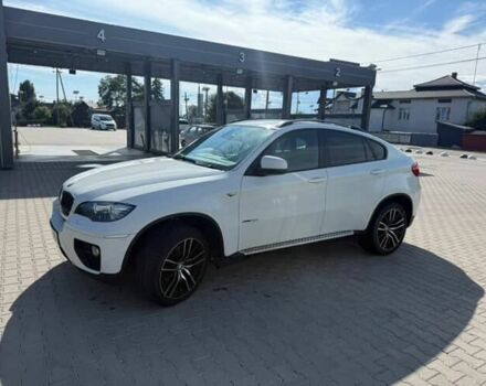 Белый БМВ Х6, объемом двигателя 3 л и пробегом 250 тыс. км за 8668 $, фото 1 на Automoto.ua