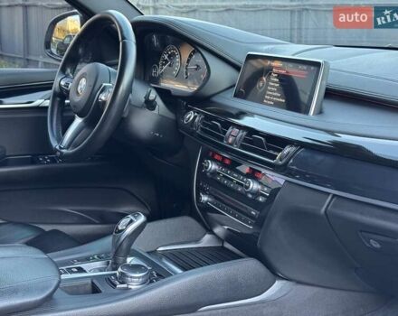 Білий БМВ Х6, об'ємом двигуна 2.99 л та пробігом 224 тис. км за 34900 $, фото 15 на Automoto.ua