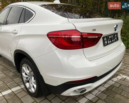 Білий БМВ Х6, об'ємом двигуна 2.99 л та пробігом 137 тис. км за 32500 $, фото 32 на Automoto.ua
