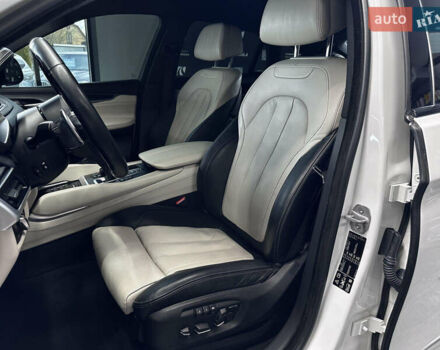 Белый БМВ Х6, объемом двигателя 2.99 л и пробегом 158 тыс. км за 40900 $, фото 10 на Automoto.ua