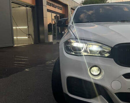 Белый БМВ Х6, объемом двигателя 2.98 л и пробегом 180 тыс. км за 27500 $, фото 4 на Automoto.ua