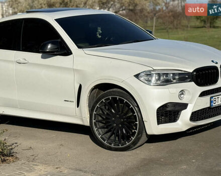 Белый БМВ Х6, объемом двигателя 4.39 л и пробегом 152 тыс. км за 38000 $, фото 7 на Automoto.ua