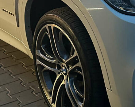 Білий БМВ Х6, об'ємом двигуна 2.99 л та пробігом 168 тис. км за 33500 $, фото 20 на Automoto.ua