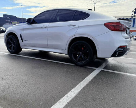 Білий БМВ Х6, об'ємом двигуна 3 л та пробігом 180 тис. км за 32000 $, фото 10 на Automoto.ua