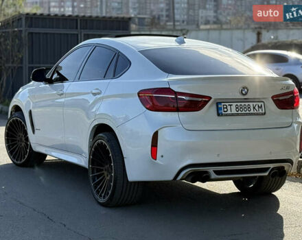 Белый БМВ Х6, объемом двигателя 4.39 л и пробегом 152 тыс. км за 38000 $, фото 4 на Automoto.ua