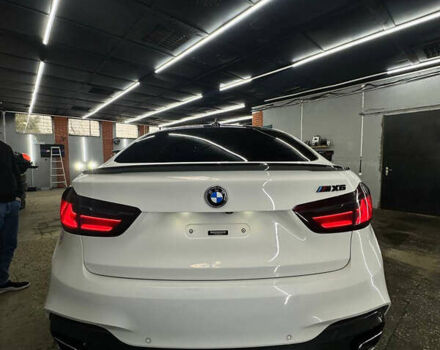 Белый БМВ Х6, объемом двигателя 2.98 л и пробегом 180 тыс. км за 27500 $, фото 6 на Automoto.ua