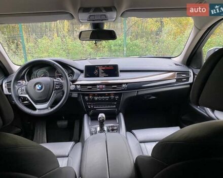 Білий БМВ Х6, об'ємом двигуна 2.99 л та пробігом 137 тис. км за 32500 $, фото 52 на Automoto.ua