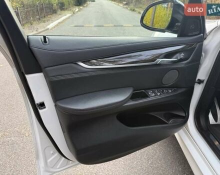 Белый БМВ Х6, объемом двигателя 2.98 л и пробегом 140 тыс. км за 33000 $, фото 18 на Automoto.ua