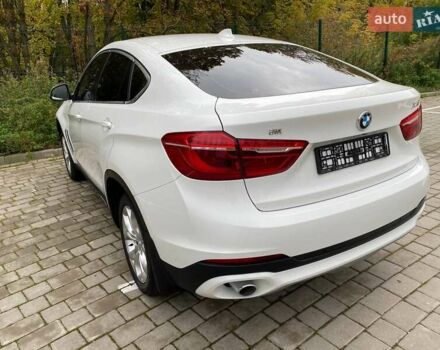 Білий БМВ Х6, об'ємом двигуна 2.99 л та пробігом 137 тис. км за 32500 $, фото 14 на Automoto.ua